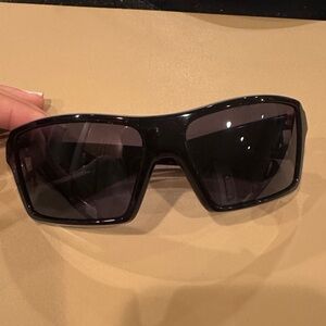 Oakley Black Sunglasses - Dark Lenses